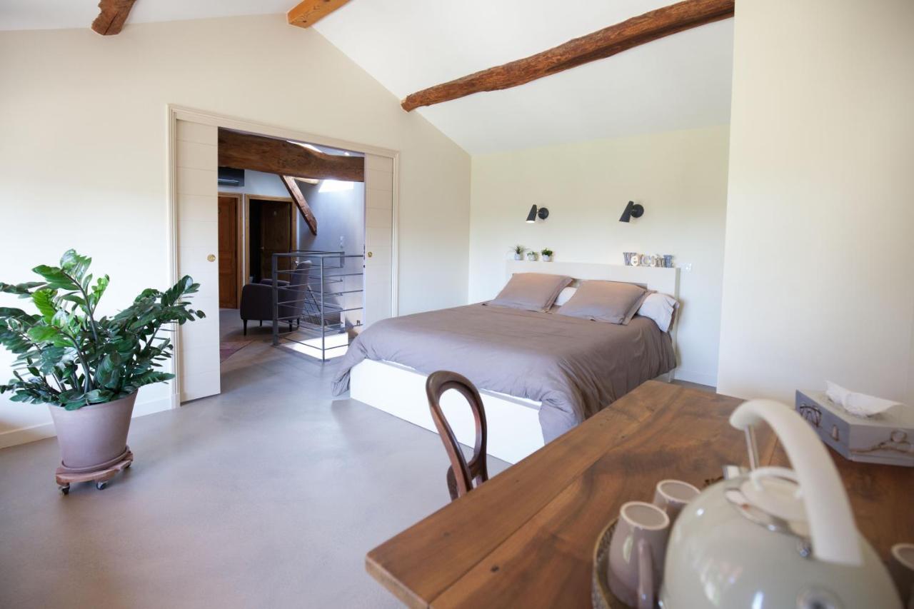 Le Relais De La Godasse Reyrieux Екстериор снимка